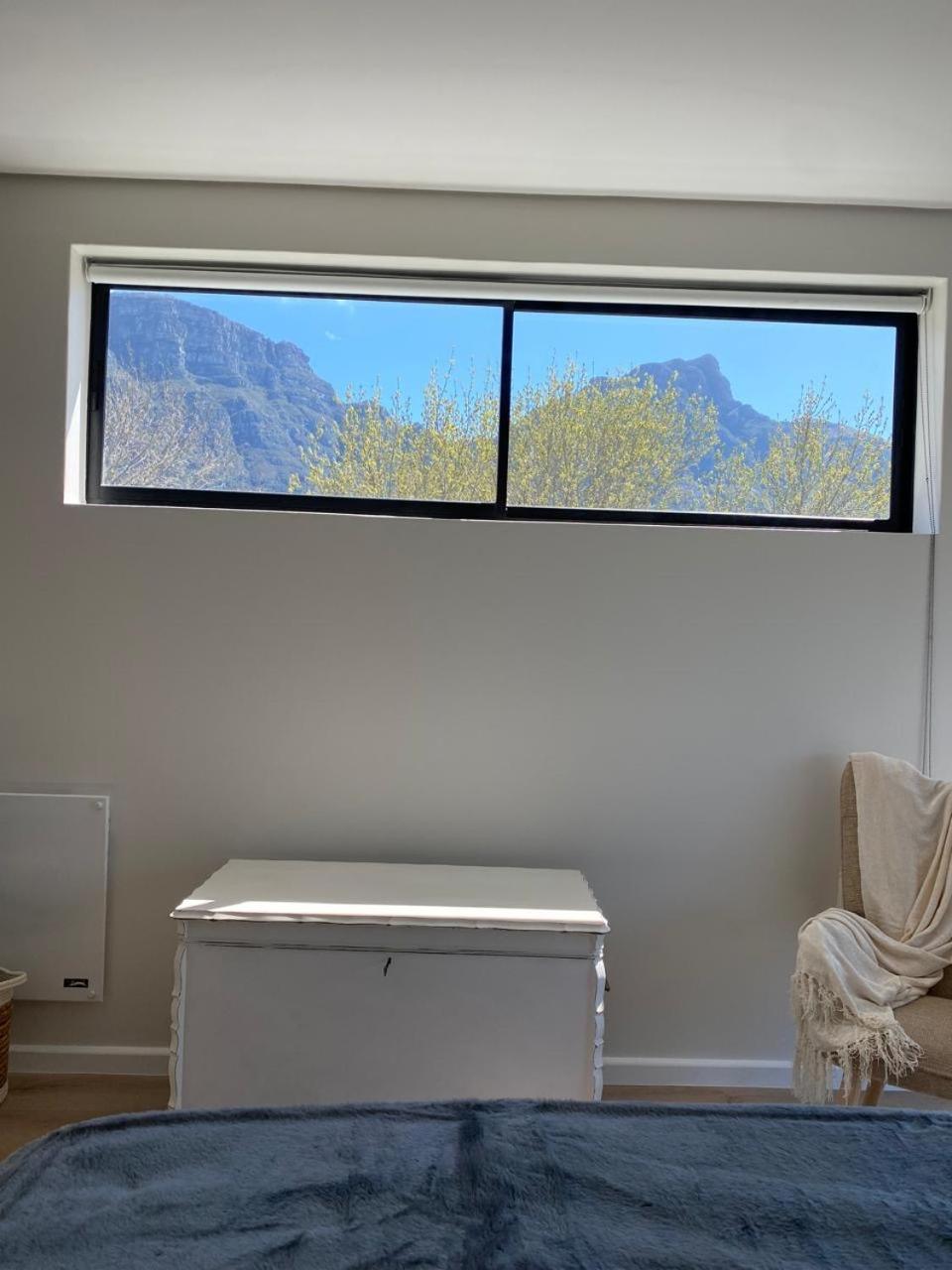 Vineyard House Newlands - With Pool & Views Of Table Mountain Kapstadt