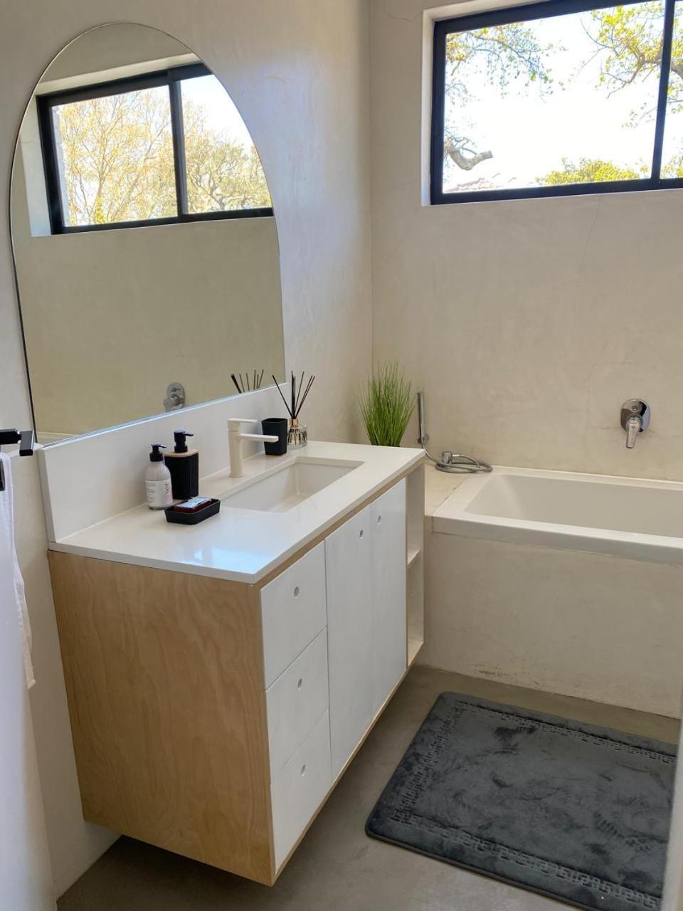 Vineyard House Newlands - With Pool & Views Of Table Mountain * Kapstadt