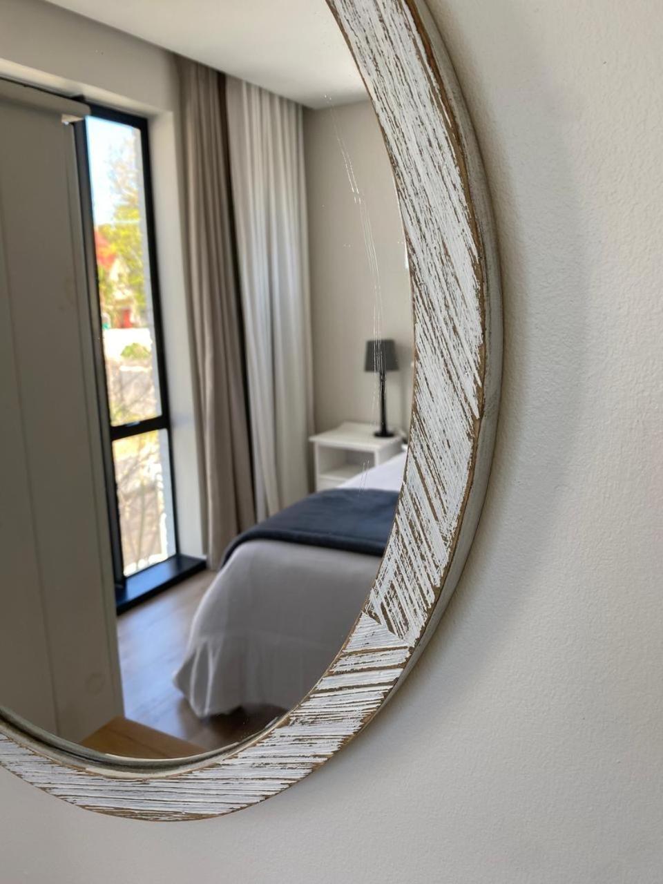 Ferienhaus Vineyard House Newlands - With Pool & Views Of Table Mountain *