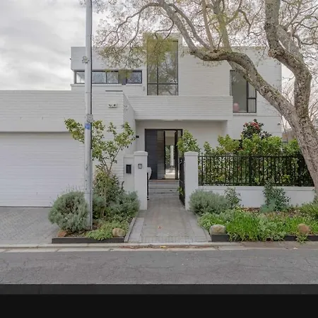 Villa Vineyard House Newlands - With Pool & Views Of Table Mountain Kapstadt Exterior foto