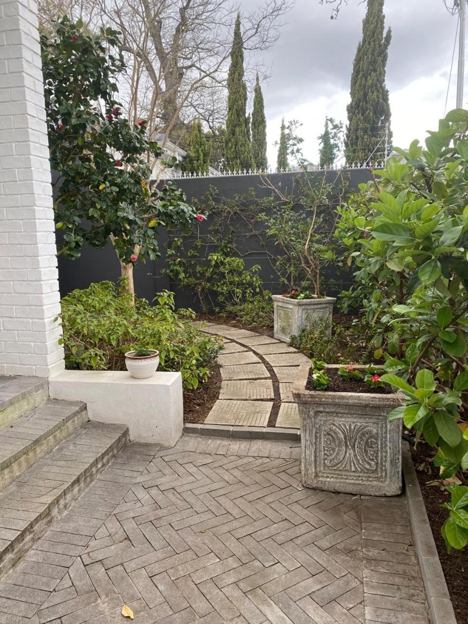 Vineyard House Newlands - With Pool & Views Of Table Mountain Casa de Férias *