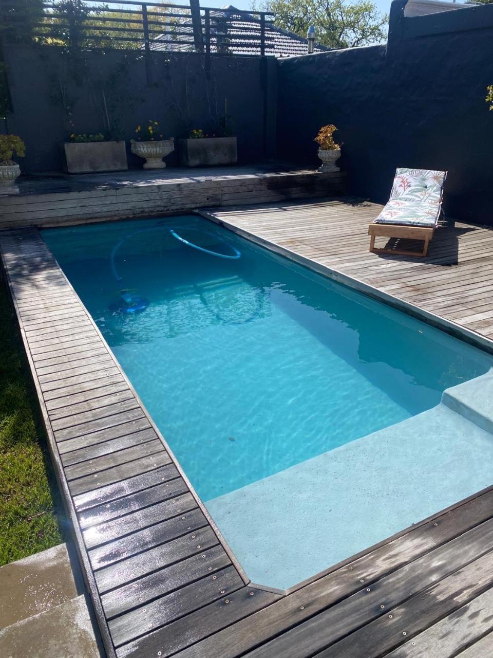 Vineyard House Newlands - With Pool & Views Of Table Mountain Casa de Férias *